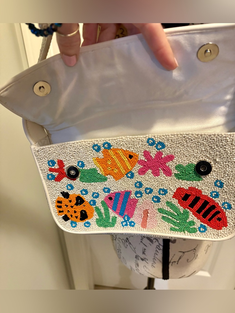 STAUD Tommy Hand Beaded Tropical Fish Shoulder Bag White Leather - Picture 6 of 16
